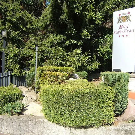 Empire Hotel